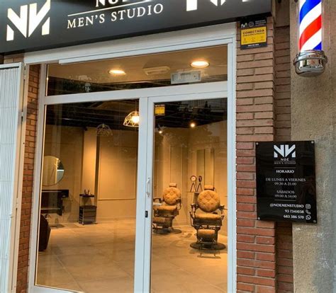 Gentlemans Sant Cugat Barbería horarios, Avinguda Lluís。